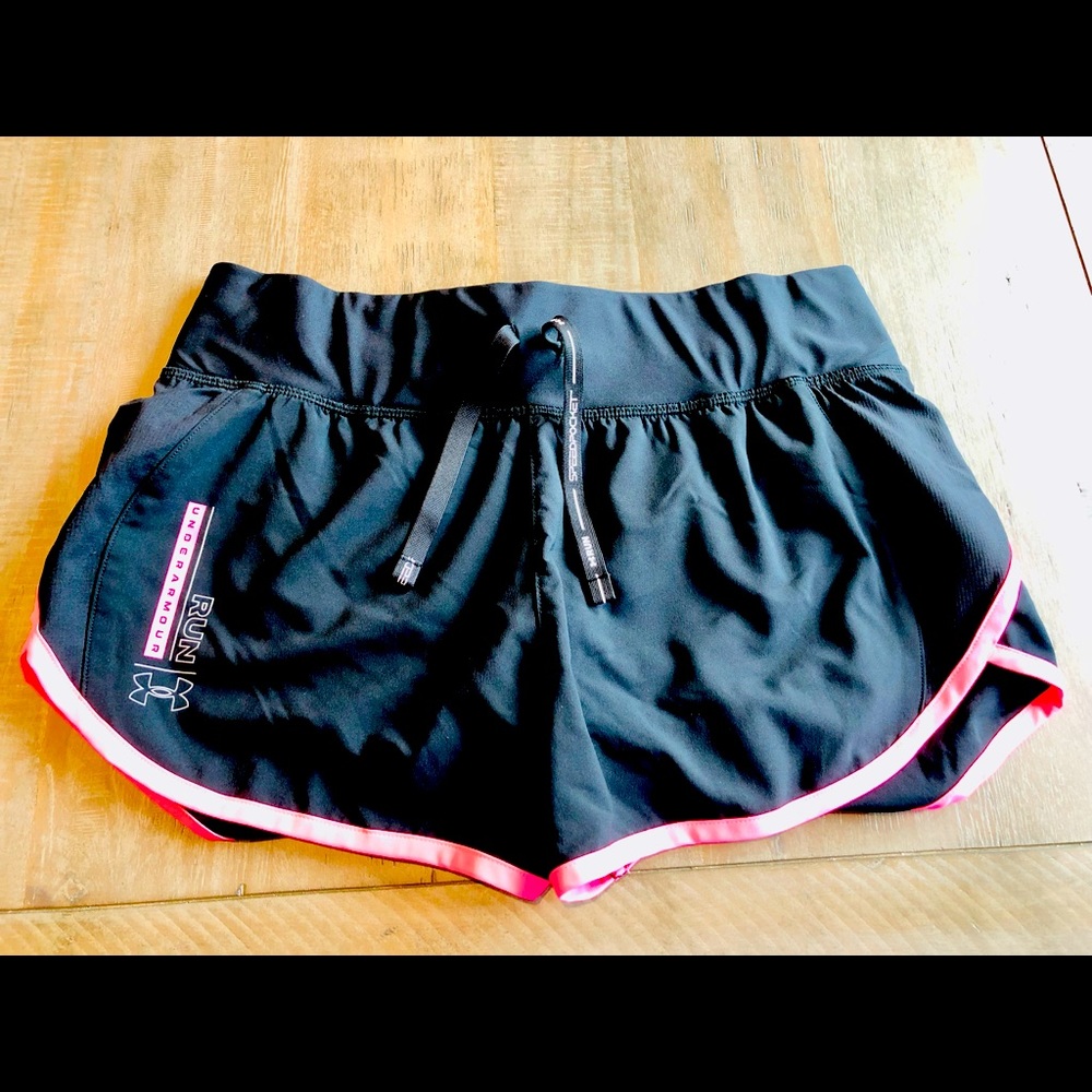 Under Armour Medium Shorts